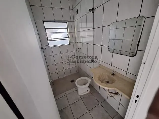 Casa com 150m² 2 quartos e 1 banheiro, à venda, no bairro Bandeira Branca II em Jacareí