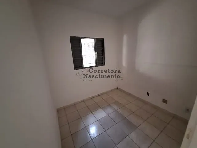 Casa com 150m² 2 quartos e 1 banheiro, à venda, no bairro Bandeira Branca II em Jacareí
