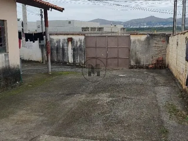 Casa 2 quartos e 1 banheiro, à venda, no bairro Santa Luzia em Guaratinguetá