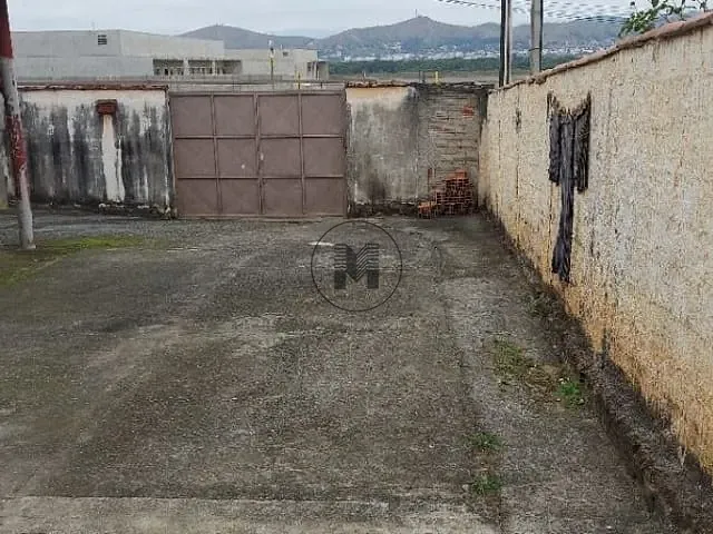 Casa 2 quartos e 1 banheiro, à venda, no bairro Santa Luzia em Guaratinguetá