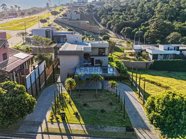 Casa 4 quartos e 6 banheiros, à venda, no bairro Monte Alegre em Vinhedo