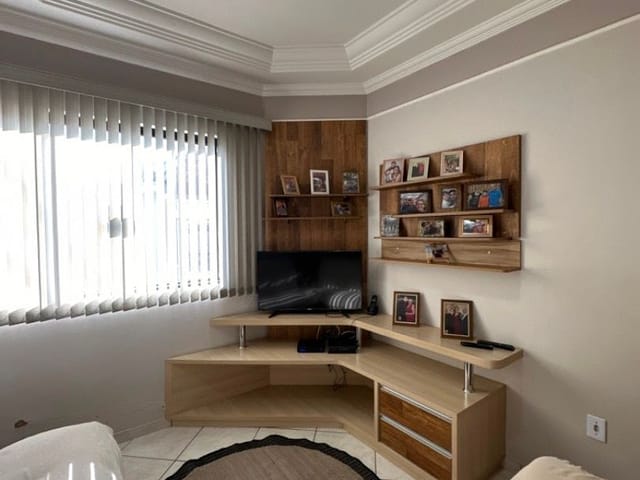 Casa com 180m² 3 quartos e 1 banheiro, à venda, no bairro Parque Novo Mundo em Americana