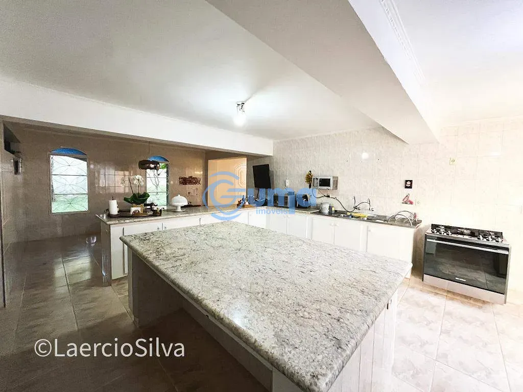 Casa, 5 quartos, 1600 m² - Foto 4
