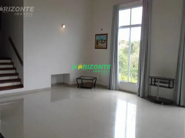 Casa com 1236m² 4 quartos e 4 banheiros, à venda ou para alugar, no bairro Parque Mirante Do Vale em Jacareí