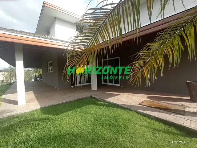 Casa com 1236m² 4 quartos e 4 banheiros, à venda ou para alugar, no bairro Parque Mirante Do Vale em Jacareí