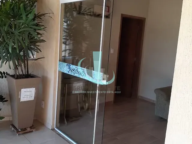 Casa com 250m² 1 quarto e 1 banheiro, à venda, no bairro RESIDENCIAL SANTA LUZIA em ARARAQUARA