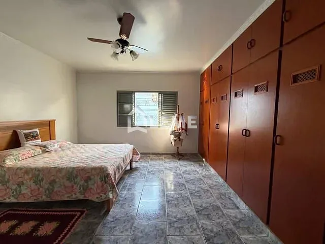 Casa 3 quartos e 1 banheiro, à venda, no bairro Jardim São Domingos em Mococa