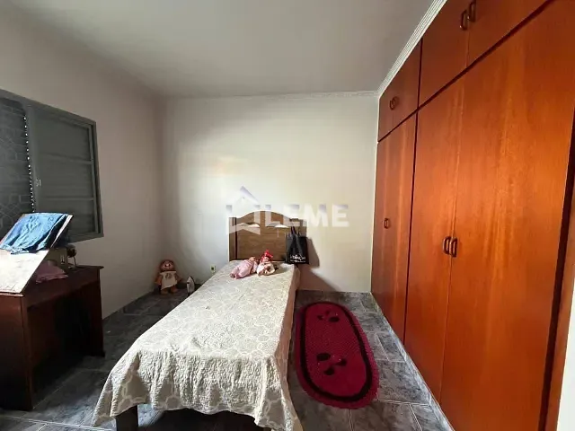 Casa 3 quartos e 1 banheiro, à venda, no bairro Jardim São Domingos em Mococa