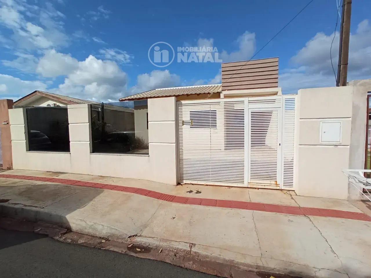Casa, 2 quartos, 75 m² - Foto 1