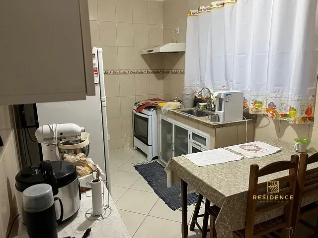 Casa 2 quartos e 3 banheiros, à venda, no bairro Casa de Pedra em Volta Redonda