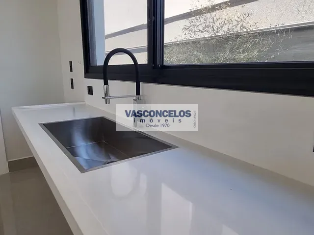Casa com 483m² 5 quartos e 8 banheiros, à venda, no bairro Condomínio Residencial Alphaville em São José dos Campos