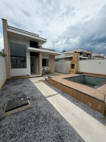 Casa com 150m² 3 quartos e 2 banheiros, à venda, no bairro Cidade Praiana em Rio das Ostras