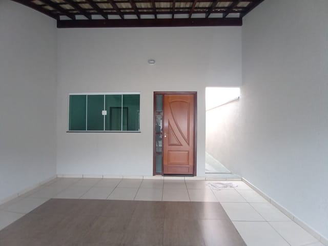 Casa com 125m², para alugar, no bairro Jardim dos Reis em São João da Boa Vista