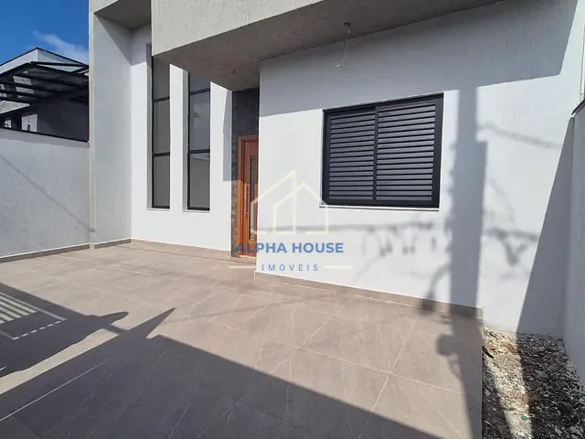 Casa com 176m² 3 quartos e 1 banheiro, à venda, no bairro Loteamento Santa Clara em Pindamonhangaba