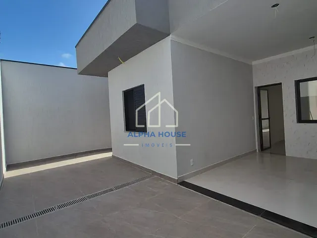 Casa com 176m² 3 quartos e 1 banheiro, à venda, no bairro Loteamento Santa Clara em Pindamonhangaba