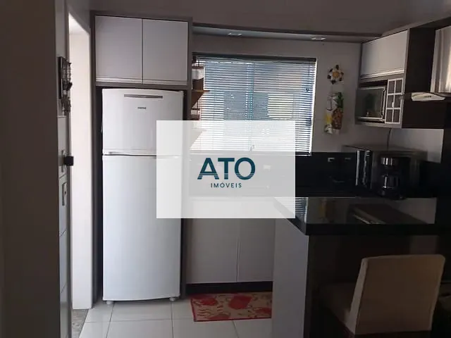 Casa 2 quartos e 2 banheiros, à venda, no bairro centro em Tijucas