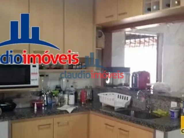 Casa 3 quartos e 3 banheiros, à venda, no bairro Jardim Primavera em Volta Redonda