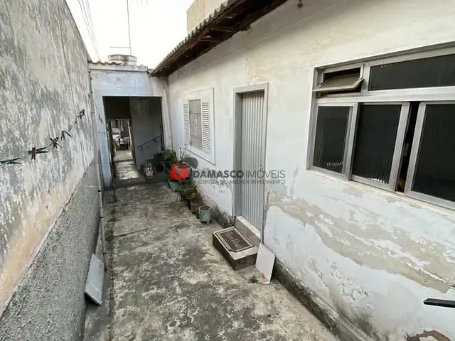 Casa com 239m² 2 quartos e 1 banheiro, à venda, no bairro Osvaldo Cruz em São Caetano do Sul