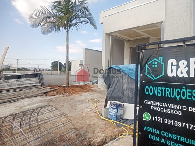 Casa com 175m², à venda, no bairro Bosque da Imperatriz em Pindamonhangaba