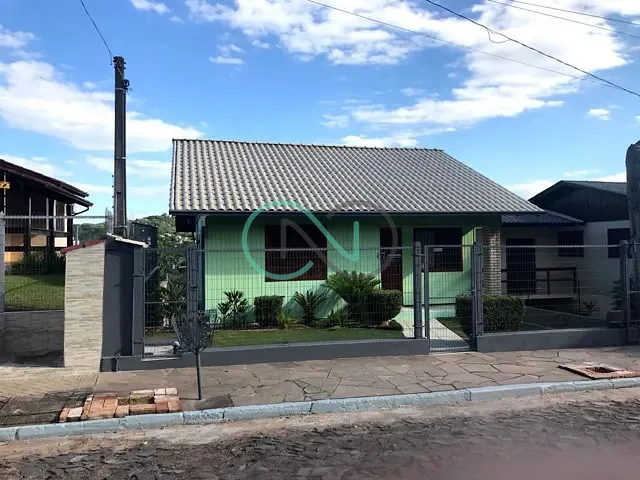 Casa com 300m² 2 quartos e 1 banheiro, à venda, no bairro centro em Parobé