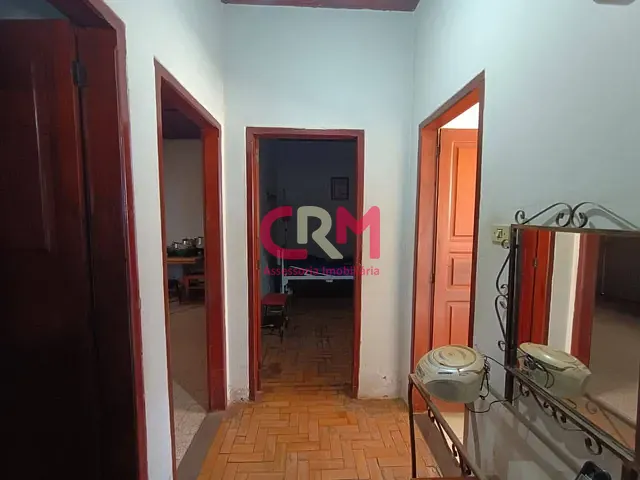 Casa com 258m² 3 quartos e 2 banheiros, à venda, no bairro Centro em Taquaritinga