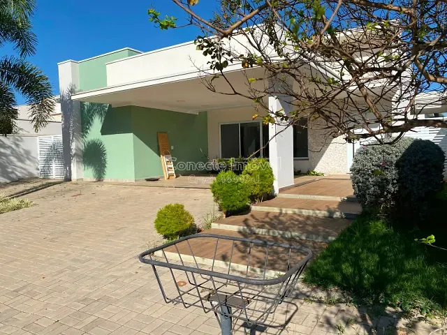Casa 3 quartos e 3 banheiros, para alugar, no bairro Parque Residencial Nova Holanda em Holambra