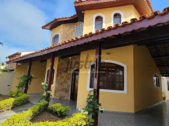 Casa com 456m² 5 quartos e 2 banheiros, à venda, no bairro Cibratel II em Itanhaém