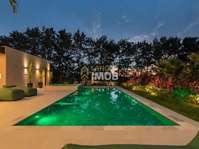 Casa com 1000m² 5 quartos e 3 banheiros, à venda, no bairro Jacaré em Cabreúva