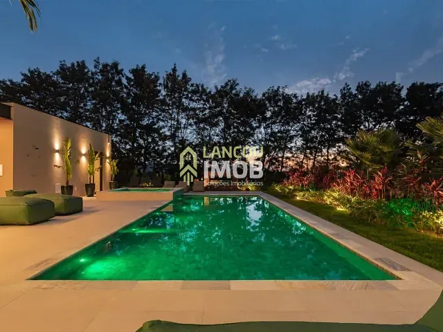Casa com 1000m² 5 quartos e 3 banheiros, à venda, no bairro Jacaré em Cabreúva