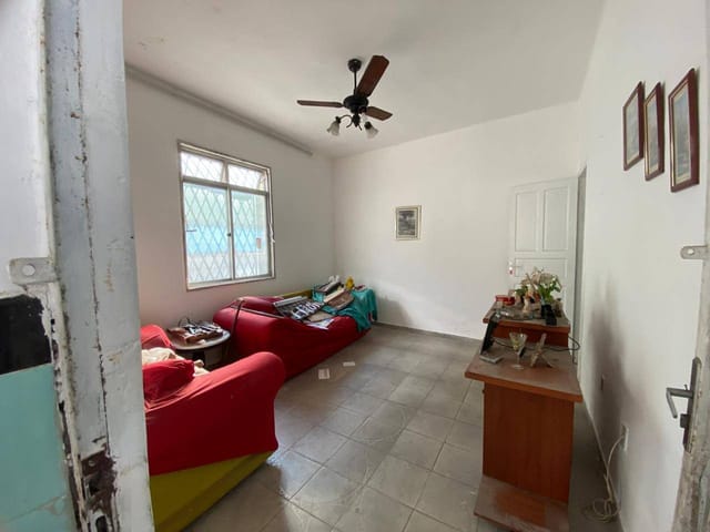 Casa com 400m² 3 quartos e 32 banheiros, à venda, no bairro Vila Valqueire em Rio de Janeiro