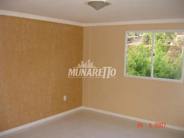 Casa com 187m² 6 quartos e 2 banheiros, à venda, no bairro Redin em Concórdia