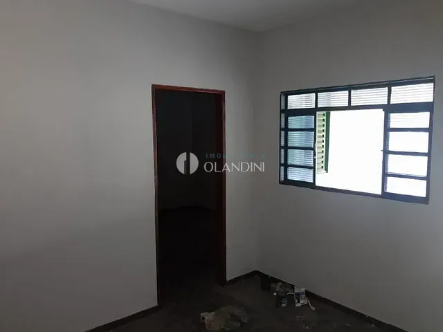 Casa com 300m² 2 quartos e 1 banheiro, à venda, no bairro Nosso Recanto em Artur Nogueira