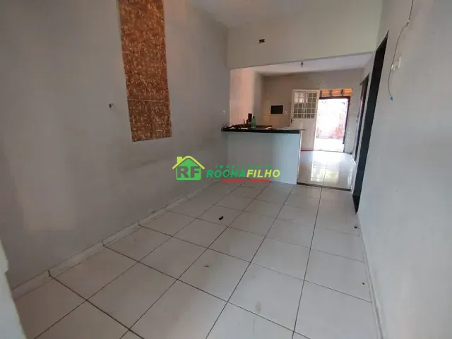 Casa com 120m² 3 quartos e 1 banheiro, para alugar, no bairro Colorado em Teresina