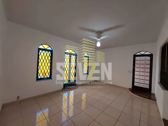 Casa com 415m², à venda, no bairro Vila Cidade Universitária em Bauru