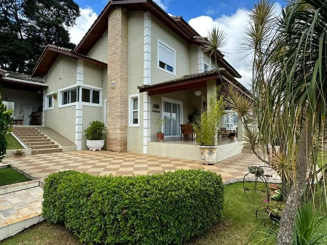 Casa com 1207m² 4 quartos e 2 banheiros, à venda, no bairro Salto em Extrema