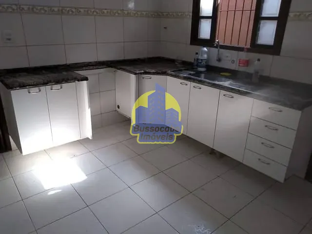 Casa com 218m² 3 quartos e 1 banheiro, à venda, no bairro Jaguaribe em Osasco