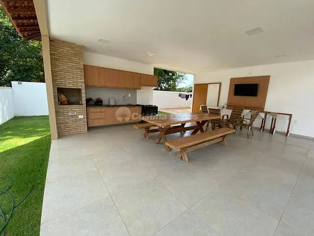 Casa com 750m² 4 quartos e 5 banheiros, à venda, no bairro Novo Uruguai em Teresina