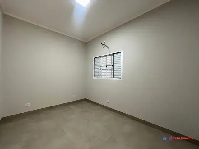 Casa com 130m² 2 quartos e 1 banheiro, à venda, no bairro Jardim Angélica em Três Lagoas