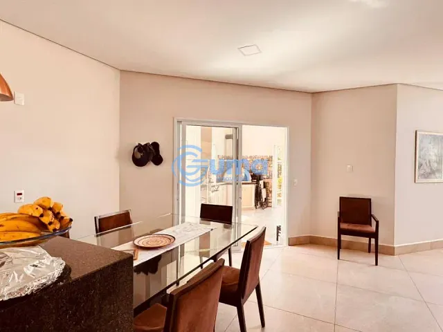 Casa com 563m² 3 quartos e 5 banheiros, à venda, no bairro Portal Horizonte em Bragança Paulista