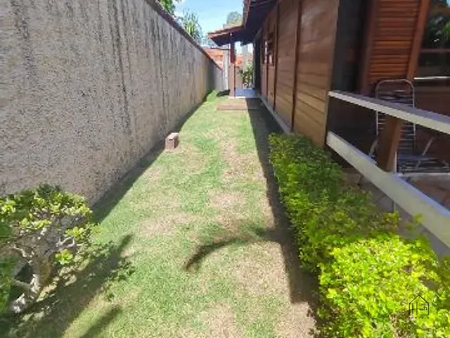 Casa com 500m² 3 quartos e 3 banheiros, à venda, no bairro Nagoya Garden em Vargem Grande Paulista
