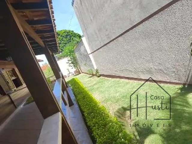 Casa com 500m² 3 quartos e 3 banheiros, à venda, no bairro Nagoya Garden em Vargem Grande Paulista