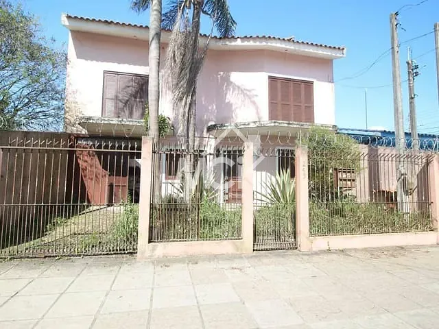 Casa com 431m² 4 quartos e 4 banheiros, à venda, no bairro Fragata em Pelotas