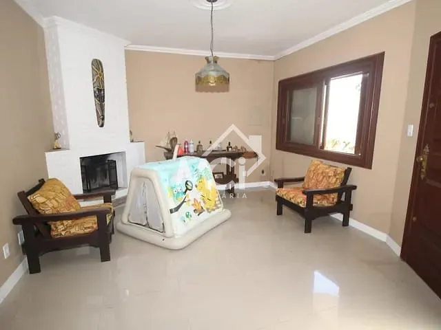 Casa com 431m² 4 quartos e 4 banheiros, à venda, no bairro Fragata em Pelotas