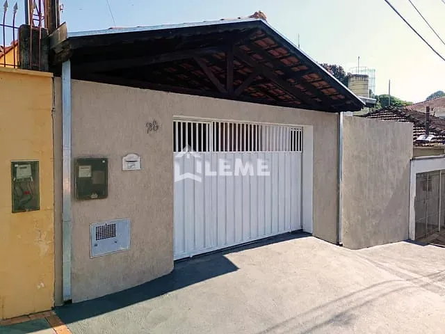 Casa 3 quartos e 3 banheiros, à venda, no bairro Aparecida em Mococa