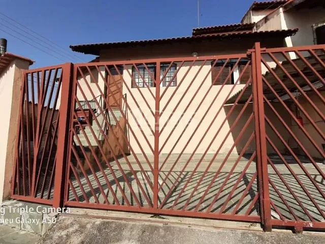 Casa com 125m² 2 quartos e 1 banheiro, à venda, no bairro Vila Suissa em Mogi das Cruzes