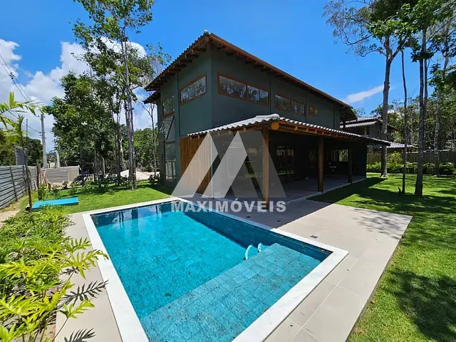 Casa 4 quartos e 5 banheiros, à venda, no bairro Arraial D'Ajuda em Porto Seguro