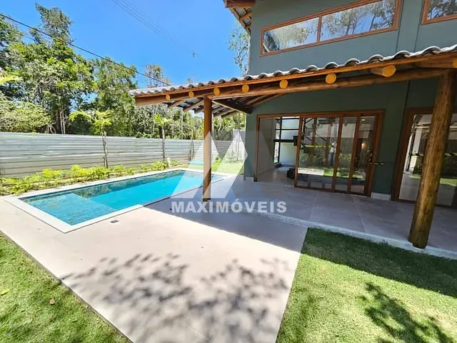 Casa 4 quartos e 5 banheiros, à venda, no bairro Arraial D'Ajuda em Porto Seguro