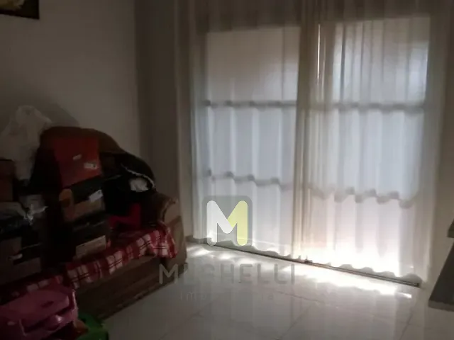Casa com 180m² 2 quartos e 2 banheiros, à venda, no bairro Jardim Bela Vista em Serrana