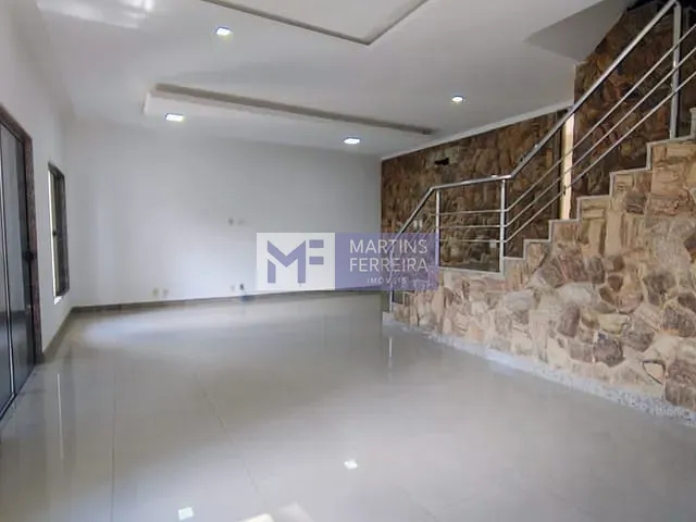 Casa com 240m² 3 quartos e 5 banheiros, para alugar, no bairro Recreio dos Bandeirantes em Rio de Janeiro