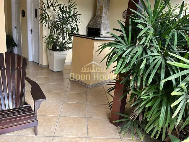 Casa com 360m² 4 quartos e 4 banheiros, à venda, no bairro Jardim Amália 1 em Volta Redonda